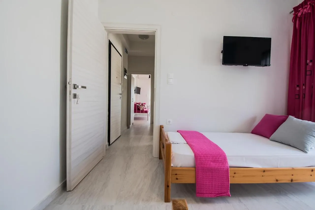 Chelona Apartments Nea Plagia