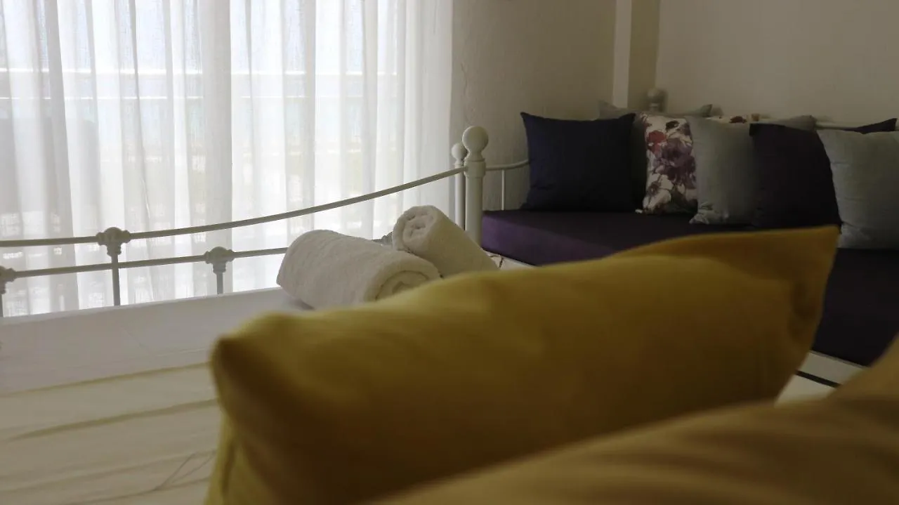 Chelona Apartments Nea Plagia