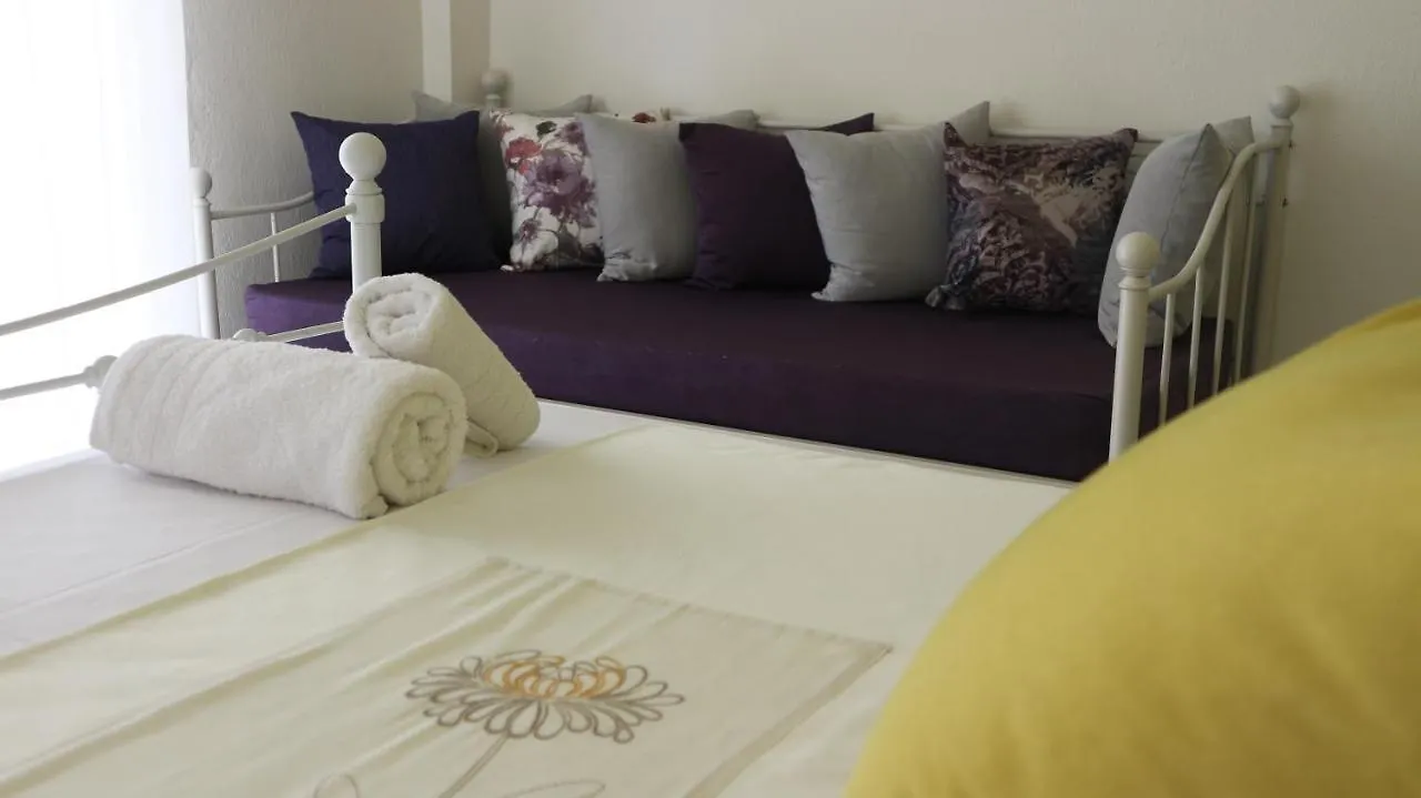 Chelona Apartments Nea Plagia Grecia