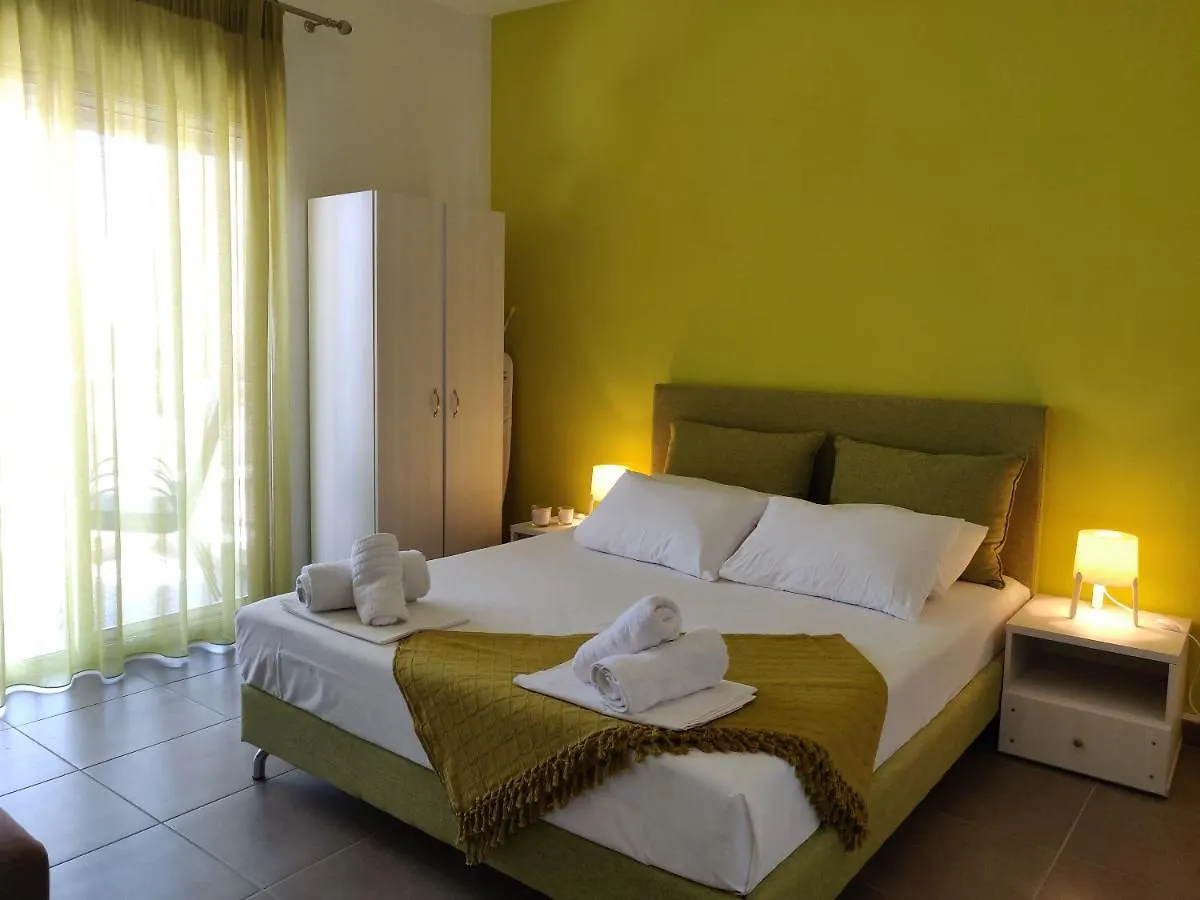 Chelona Apartments Nea Plagia 0*,  Grecia