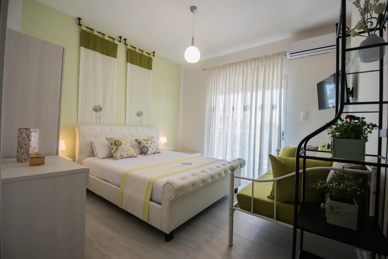Chelona Apartments Néa Pláyia 0*,